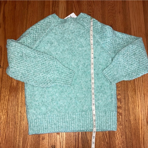 NWT Jcrew honeycomb puff sleeve sweater - Picture 8 of 10